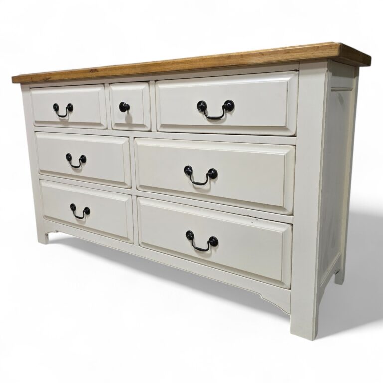 Barker and Stonehouse Double Dresser Barker and Stonehouse Double Dresser
