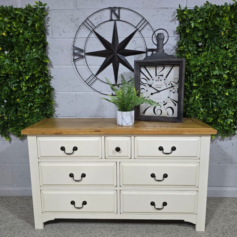 Barker and Stonehouse Double Dresser Barker and Stonehouse Double Dresser