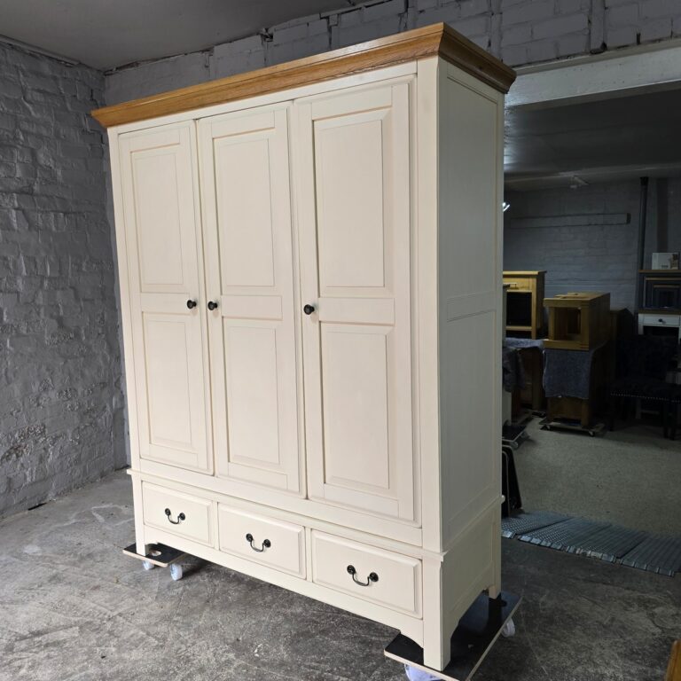 Barker and Stonehouse PreLoved Wardrobe