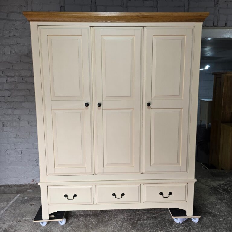 Barker and Stonehouse PreLoved Wardrobe