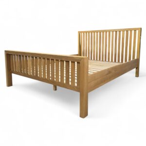 Huxley King Bed Solid Oak Huxley King Bed Solid Oak