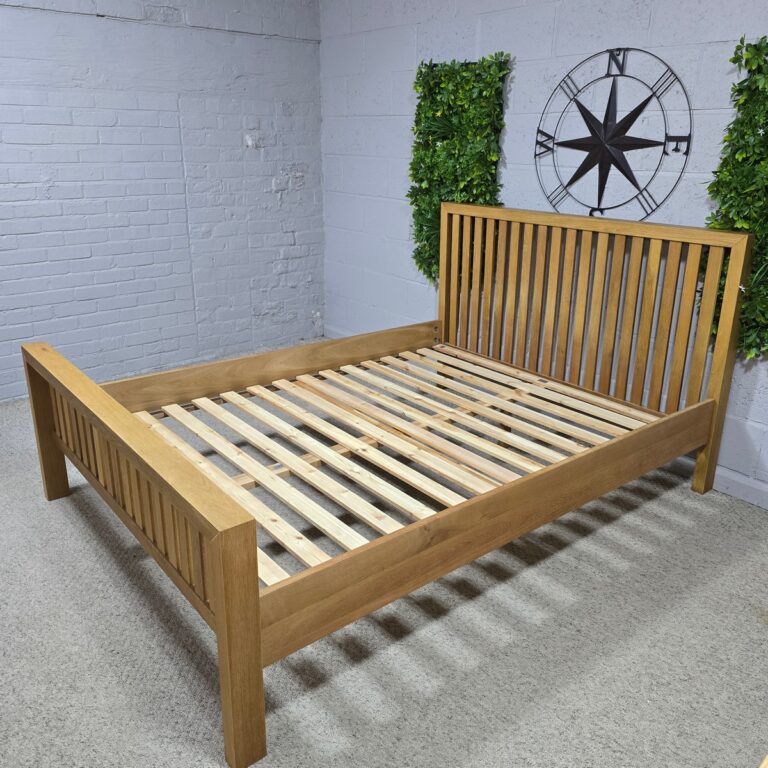 Huxley King Bed Solid Oak Huxley King Bed Solid Oak