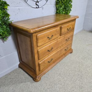 Second Hand Barker and Stonehouse Oak Dresser Second Hand Barker and Stonehouse Oak Dresser