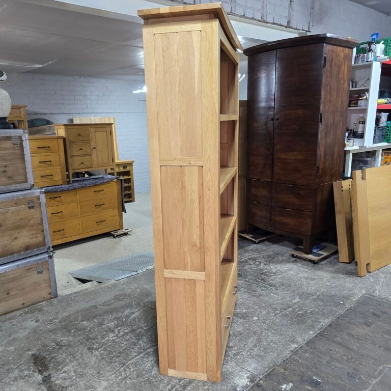 Tokyo Range Oak Bookcase
