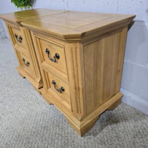 Pair of PreLoved Oak Bedside Drawers Pair of PreLoved Oak Bedside Drawers