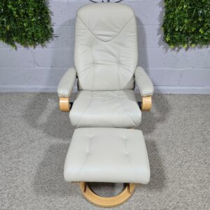 Second Hand Hiomlla Armchair Cream Leather Second Hand Hiomlla Armchair Cream Leather