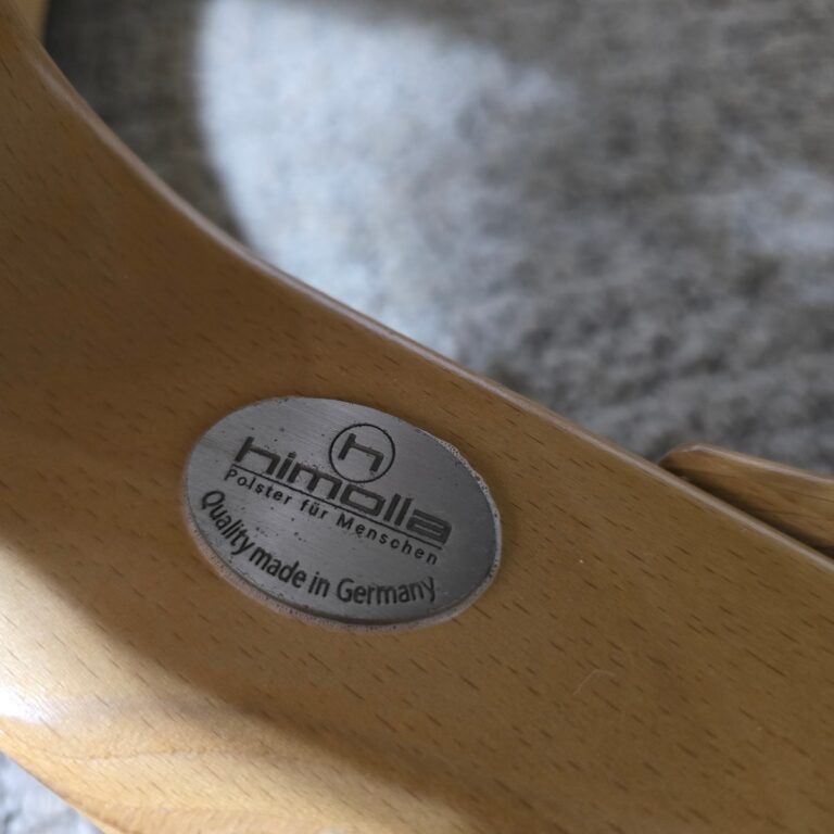 Second Hand Hiomlla Armchair Cream Leather Second Hand Hiomlla Armchair Cream Leather