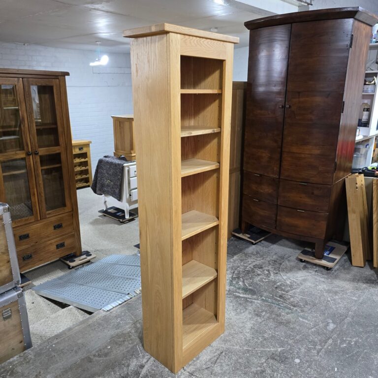 Pre-Owned Solid Oak Bookcase Pre-Owned Solid Oak Bookcase