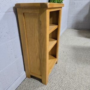 Solid Oak Bookcase Second-Hand Solid Oak Bookcase Second-Hand