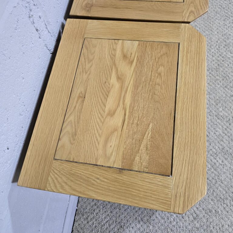 Pair of PreLoved Oak Bedside Drawers Pair of PreLoved Oak Bedside Drawers