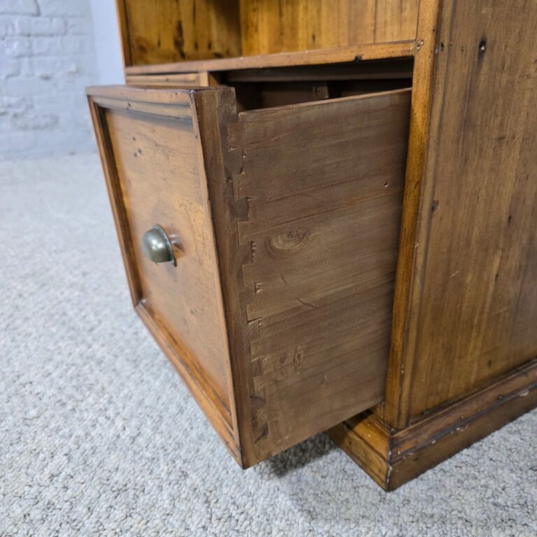 Villiers Pre Owned Bookcase Barker and Stonehouse. Villiers Pre Owned Bookcase Barker and Stonehouse.