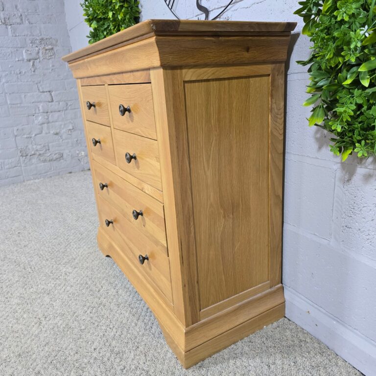 Barker and Stonehouse Pre-Owned Chest of Drawers