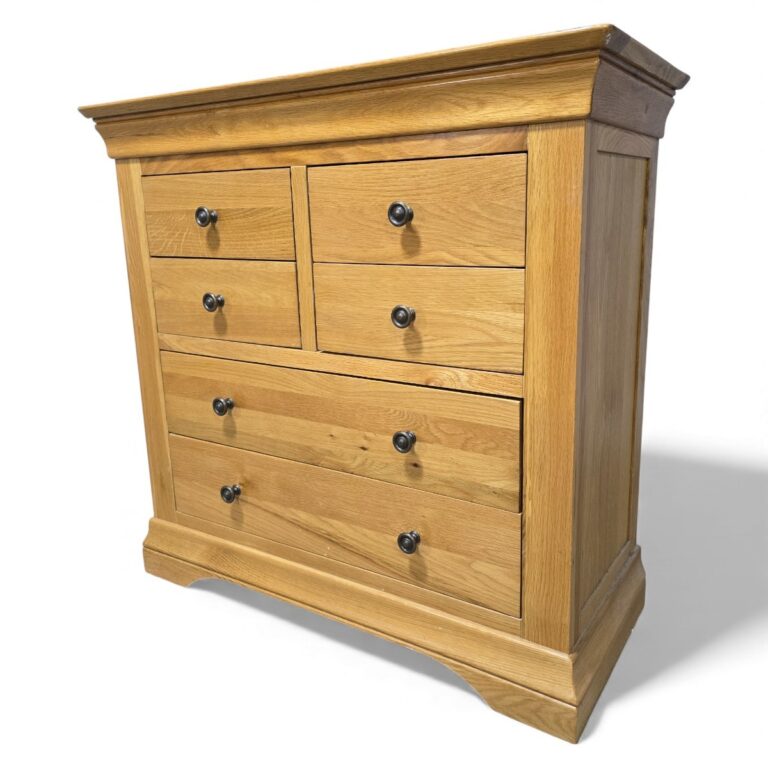 Barker and Stonehouse Pre-Owned Chest of Drawers