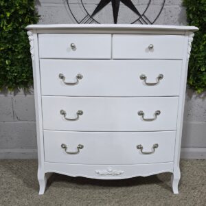 Pre-Loved Chest of Drawers in Soft White