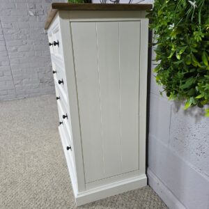 Oak FurnitureLand PreLoved Chest of Drawers Oak FurnitureLand PreLoved Chest of Drawers