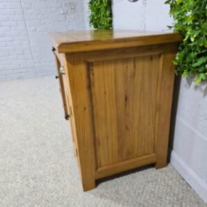 Solid Oak Barker and Stonehouse Desk Solid Oak Barker and Stonehouse Desk