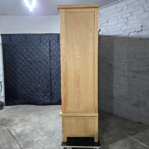 Stylish Warm Oak Triple Wardrobe Stylish Warm Oak Triple Wardrobe