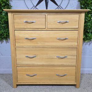 Barker and Stonehouse Solid Oak Chest of Drawers Barker and Stonehouse Solid Oak Chest of Drawers
