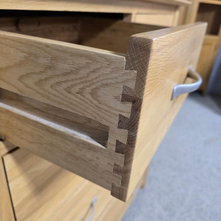 Barker and Stonehouse Solid Oak Chest of Drawers Barker and Stonehouse Solid Oak Chest of Drawers