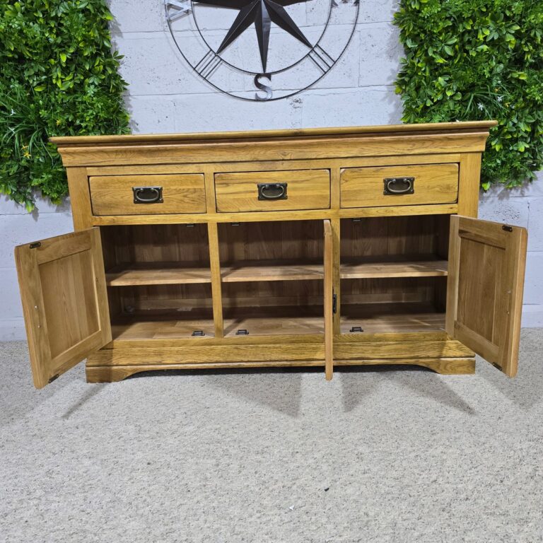 French Farmhouse Sideboard in Medium Oak