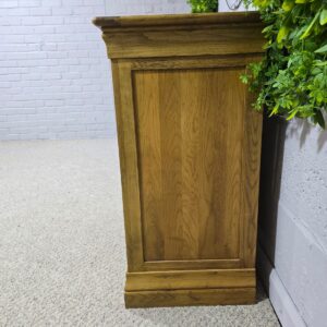 French Farmhouse Sideboard in Medium Oak