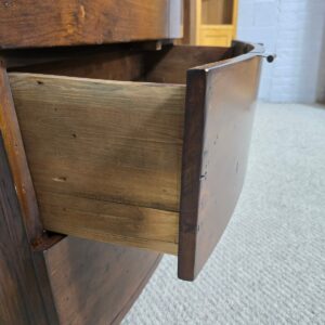 Warm Chestnut Navajos Drawer Chest Warm Chestnut Navajos Drawer Chest