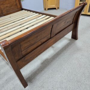 Navajos Panelled Bed Frame in Reclaimed Wood Navajos Panelled Bed Frame in Reclaimed Wood
