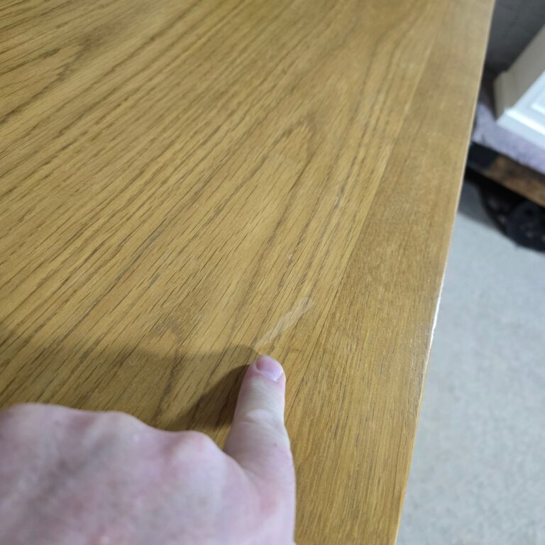 Barker and Stonehouse Solid Oak Chest Overview Barker and Stonehouse Solid Oak Chest Overview