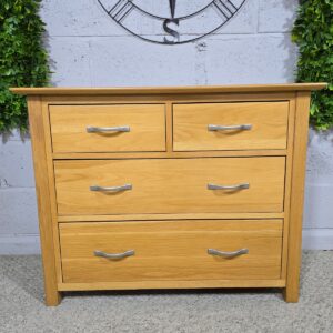 Barker and Stonehouse Oak Chest of Drawers Barker and Stonehouse Oak Chest of Drawers