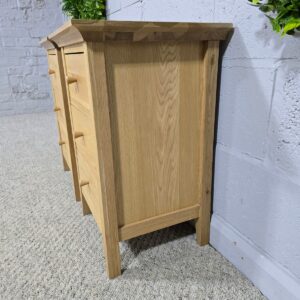 Pre-loved Willis and Gambier Espirit Solid Oak Bedside Drawers - Timeless Quality. Pre-loved Willis and Gambier Espirit Solid Oak Bedside Drawers - Timeless Quality.