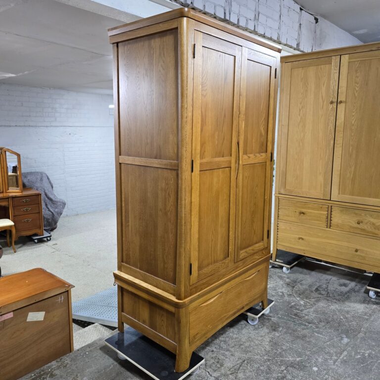 Second Hand Oak Furniture Land Orrick Solid Oak Double Wardrobe Second Hand Oak Furniture Land Orrick Solid Oak Double Wardrobe