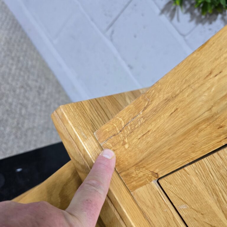Second-Hand Oak Furniture Land Tokyo Solid Oak Double Wardrobe Second-Hand Oak Furniture Land Tokyo Solid Oak Double Wardrobe
