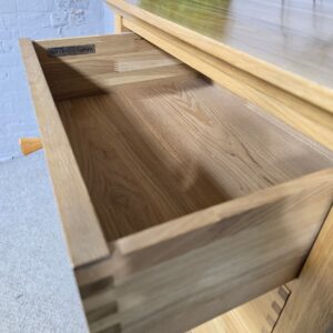 Elegant Willis and Gambier Espirit Solid Oak Tallboy - Save Big on Second-Hand Luxury. Elegant Willis and Gambier Espirit Solid Oak Tallboy - Save Big on Second-Hand Luxury.