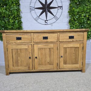 Pre-owned Barker and Stonehouse Solid Oak Sideboard: Timeless Quality and Huge Savings
