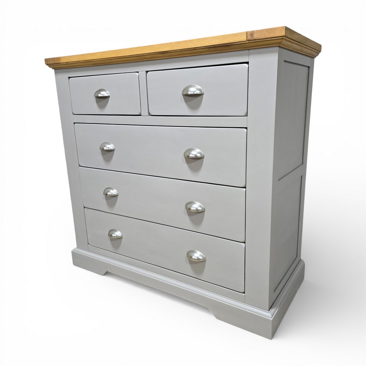 PreLoved Oak Furniture Land St. Ives chest of drawers with solid oak top and grey painted body, featuring five spacious drawers.