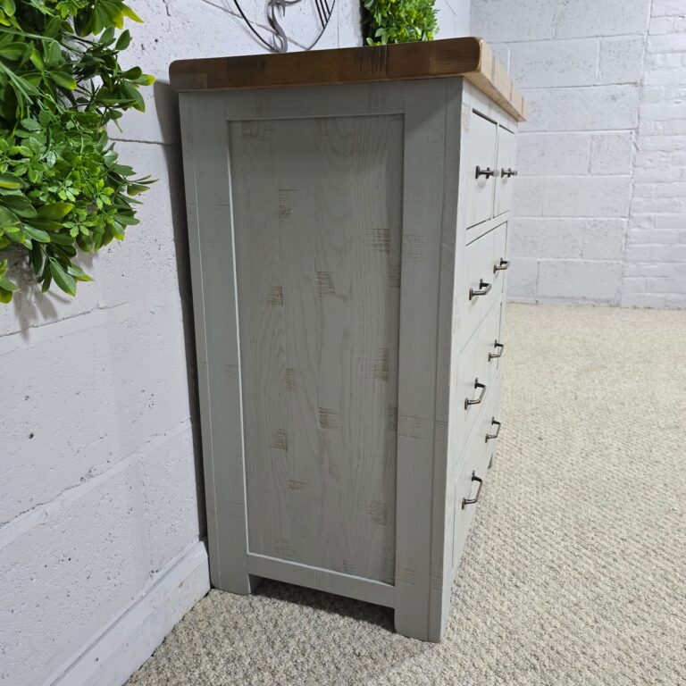 Peek inside its story... then write your own chapter with this pre-loved Oak Furniture Land Clermont chest. Peek inside its story... then write your own chapter with this pre-loved Oak Furniture Land Clermont chest.