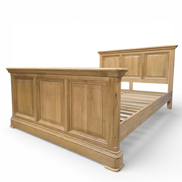Pre-owned Oak Furniture Land Canterbury Double Bed: Timeless Elegance for Less