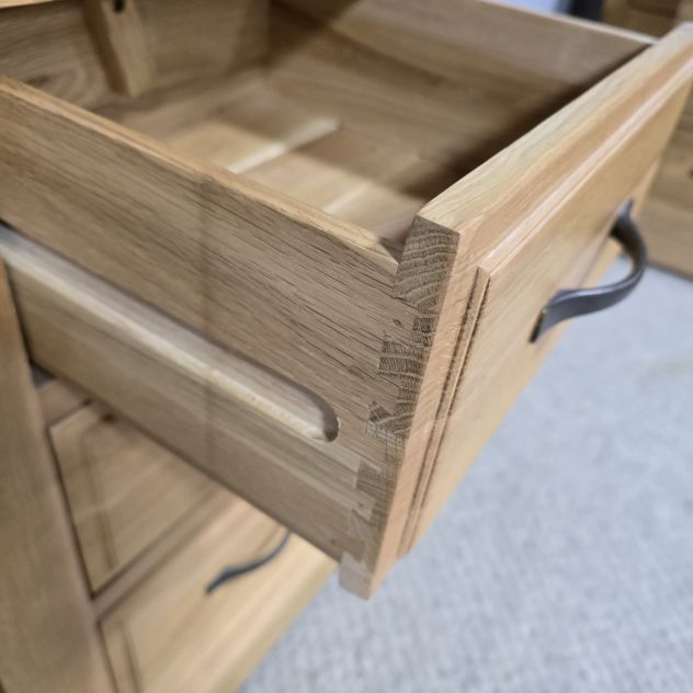 Explore the pre-loved Canterbury solid oak dressing table from Oak FurnitureLand - save over 50% on this premium piece Explore the pre-loved Canterbury solid oak dressing table from Oak FurnitureLand - save over 50% on this premium piece