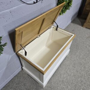 Barker and Stonehouse Pre-Loved Solid Oak Top Blanket Box in Cream Barker and Stonehouse Pre-Loved Solid Oak Top Blanket Box in Cream