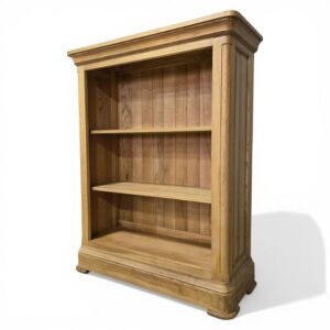 Canterbury Small Bookcase in Solid Oak: Pre-Loved Luxury at a Fraction of the Cost Canterbury Small Bookcase in Solid Oak: Pre-Loved Luxury at a Fraction of the Cost
