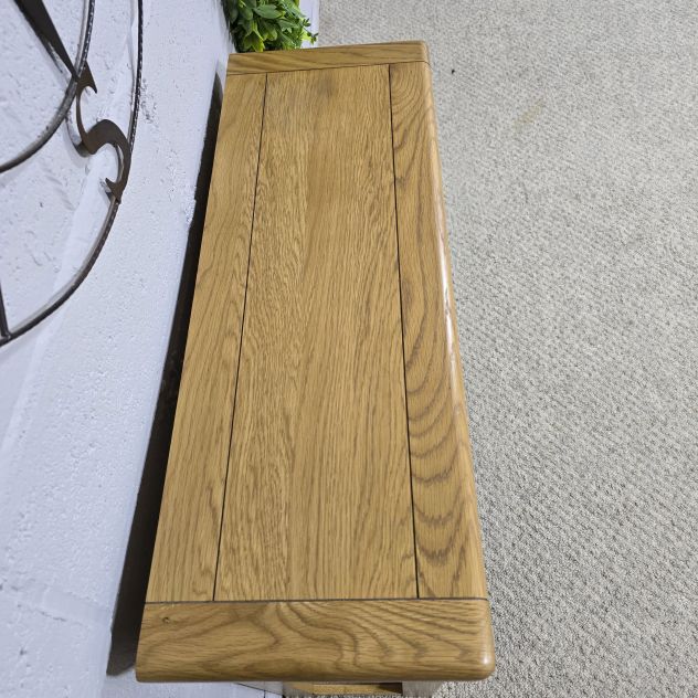 Barker and Stonehouse Solid Oak Console Table - PreLoved Elegance Barker and Stonehouse Solid Oak Console Table - PreLoved Elegance
