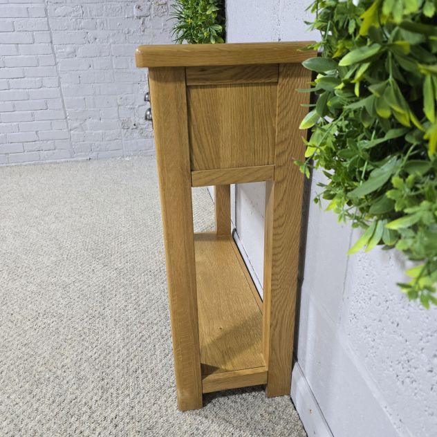 Barker and Stonehouse Solid Oak Console Table - PreLoved Elegance Barker and Stonehouse Solid Oak Console Table - PreLoved Elegance