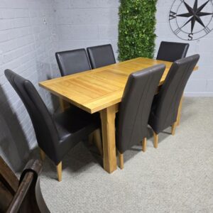 Peek inside its story... then write your own chapter with this second-hand Barker and Stonehouse solid oak dining set. Peek inside its story... then write your own chapter with this second-hand Barker and Stonehouse solid oak dining set.