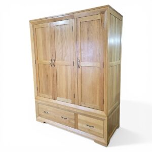 Elegant Oak FurnitureLand Bevel Triple Wardrobe in Solid Oak