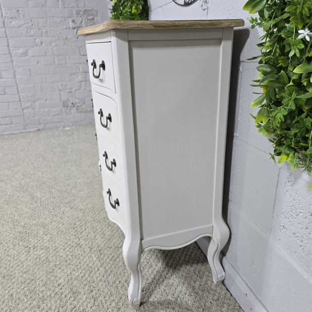 Second-hand Cream and Oak Chest of Drawers Second-hand Cream and Oak Chest of Drawers