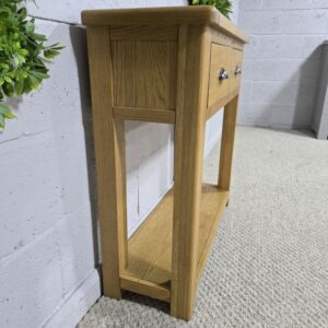 Barker and Stonehouse Solid Oak Console Table - PreLoved Elegance Barker and Stonehouse Solid Oak Console Table - PreLoved Elegance