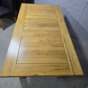 Peek inside its story... then write your own chapter with this second-hand Barker and Stonehouse solid oak dining set. Peek inside its story... then write your own chapter with this second-hand Barker and Stonehouse solid oak dining set.
