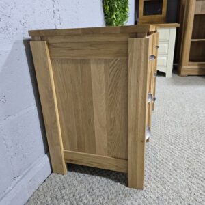 Second hand Oak Furniture Land bedside drawers in great condition
