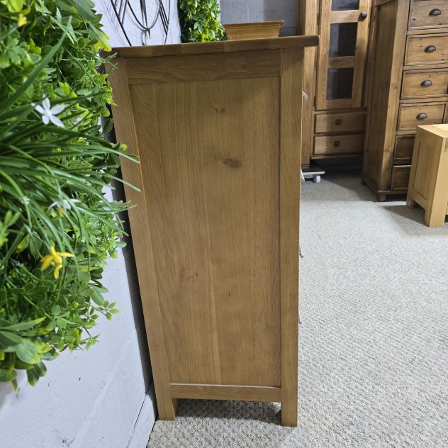 Barker and Stonehouse PreLoved Solid Oak Chest of Drawers: Timeless Quality, Unbeatable Savings