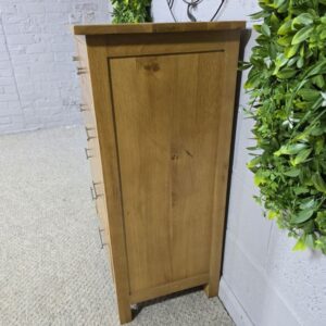 Barker and Stonehouse PreLoved Solid Oak Chest of Drawers: Timeless Quality, Unbeatable Savings